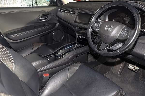 2017 Honda HR-V VTi-L