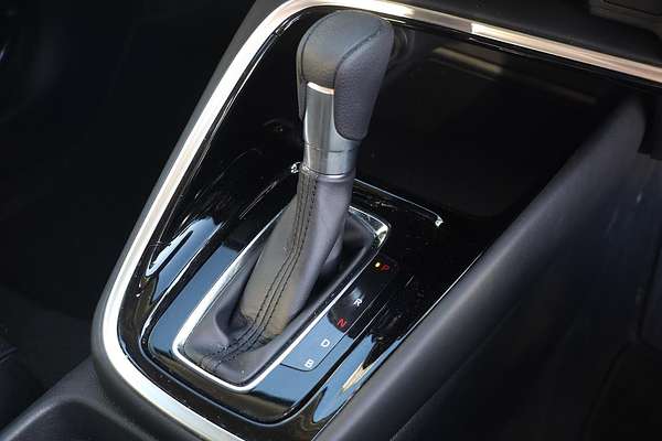 2023 Honda HR-V e:HEV L