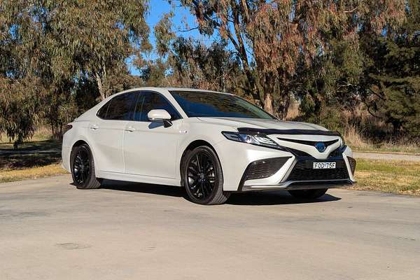 2024 Toyota Camry SX AXVH70R