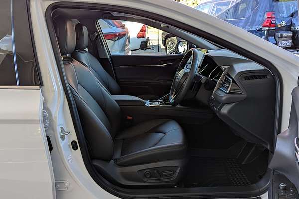 2024 Toyota Camry SX AXVH70R
