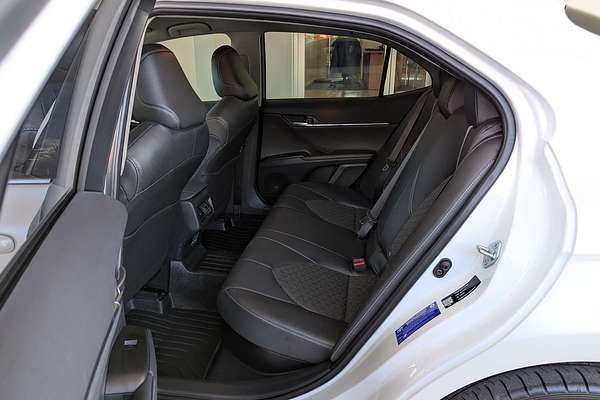 2024 Toyota Camry SX AXVH70R