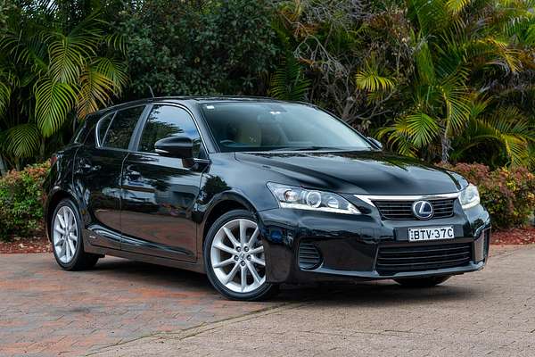 2011 Lexus CT CT200h Luxury ZWA10R