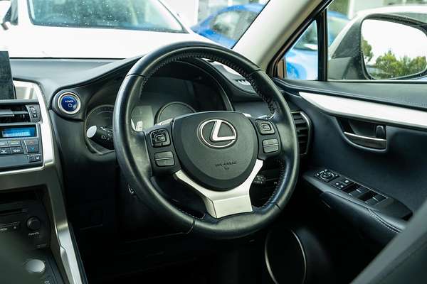 2015 Lexus NX NX300h Luxury AYZ15R