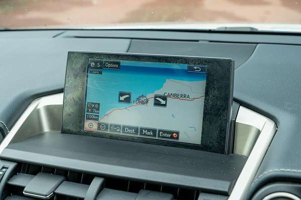 2015 Lexus NX NX300h Luxury AYZ15R