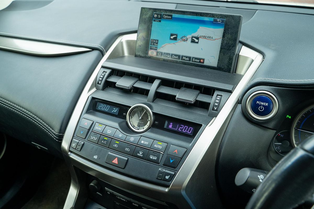 2015 Lexus NX NX300h Luxury AYZ15R