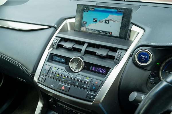2015 Lexus NX NX300h Luxury AYZ15R