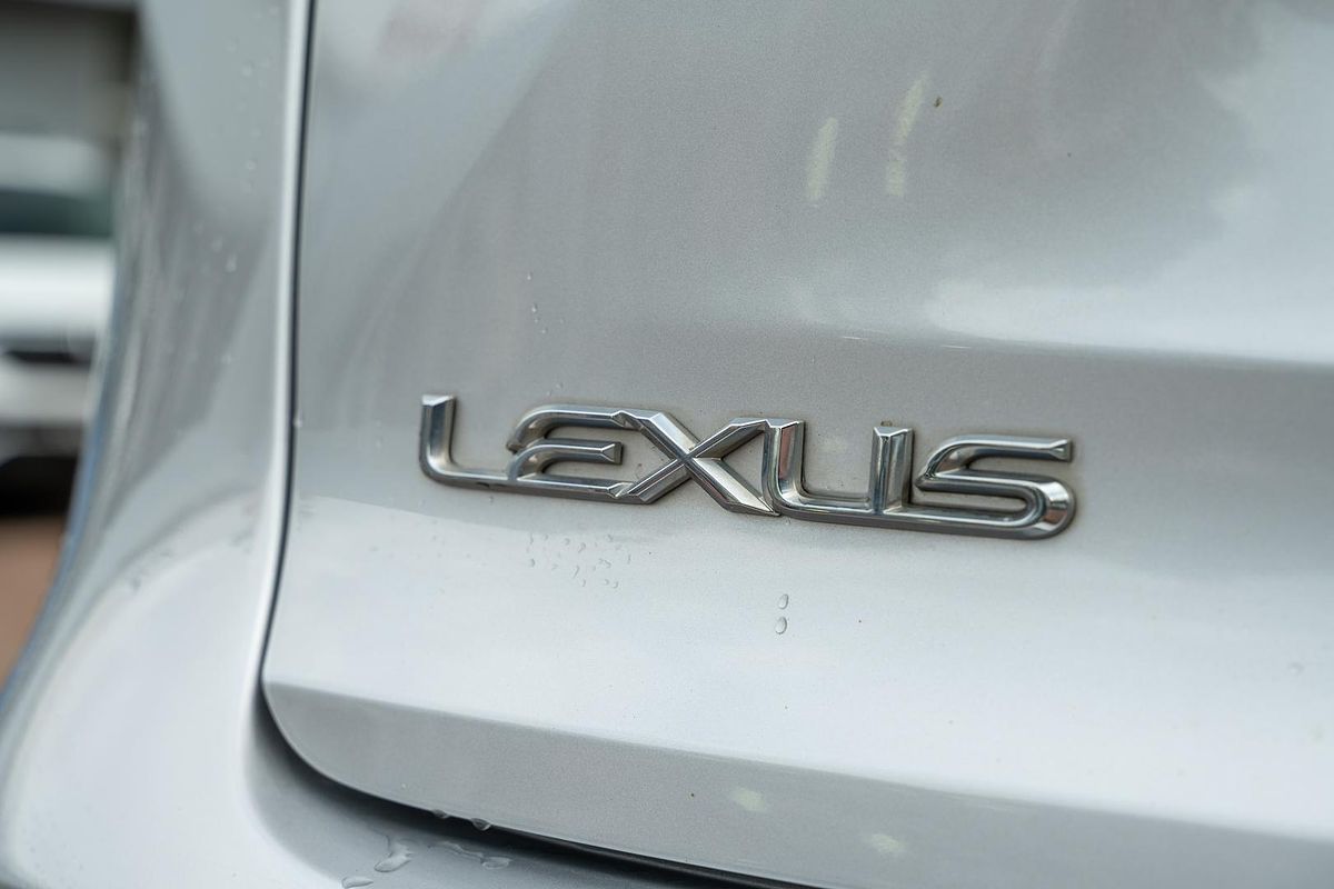2015 Lexus NX NX300h Luxury AYZ15R