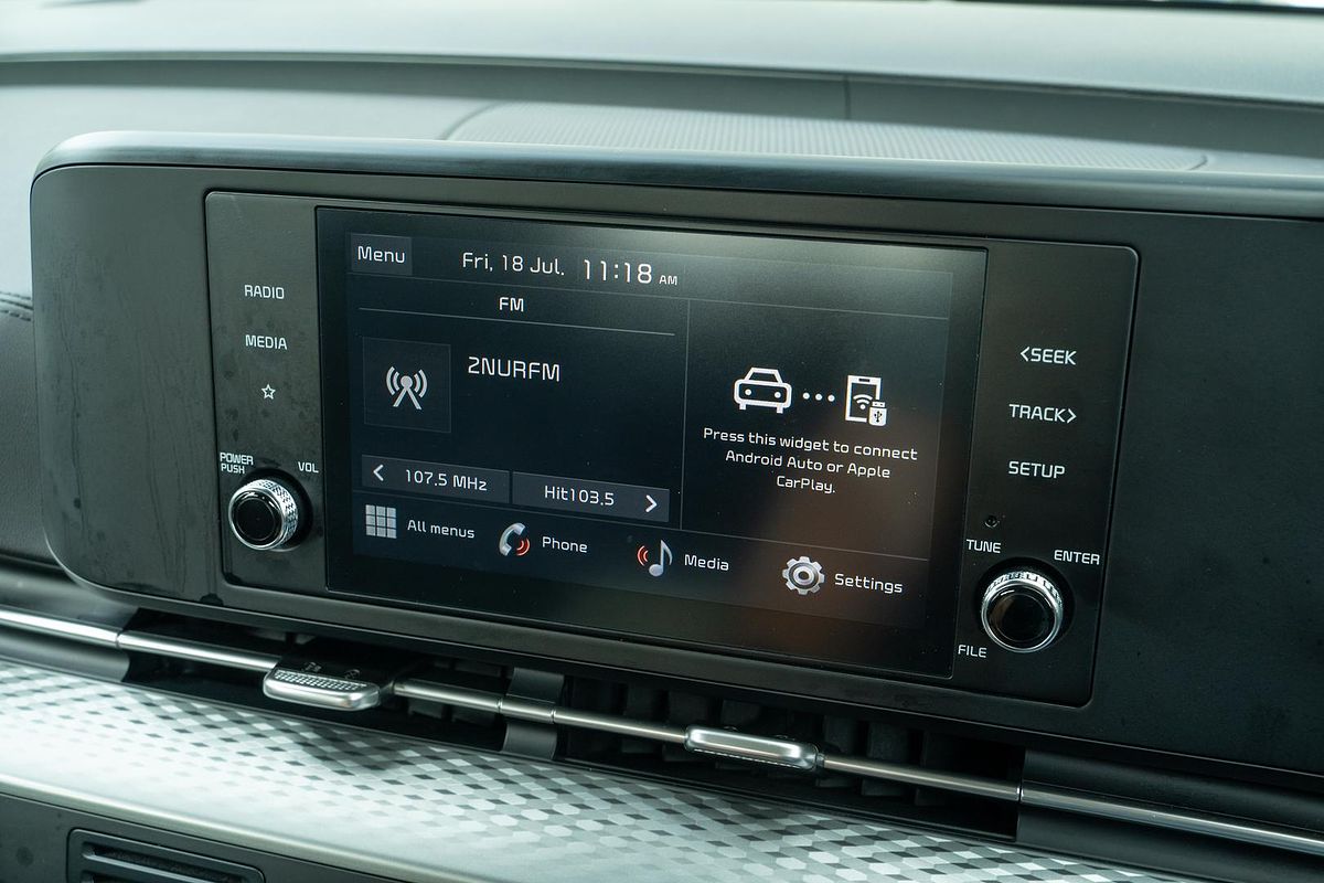 2023 Kia Carnival S KA4