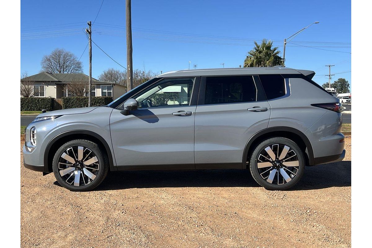 2025 Mitsubishi Outlander Aspire ZM