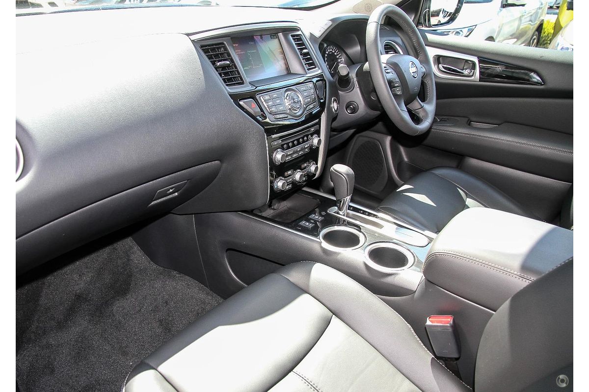 2017 Nissan Pathfinder ST-L R52 Series II