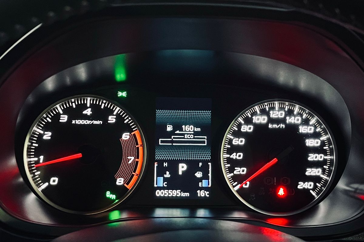 2024 Mitsubishi Eclipse Cross LS Black Edition YB