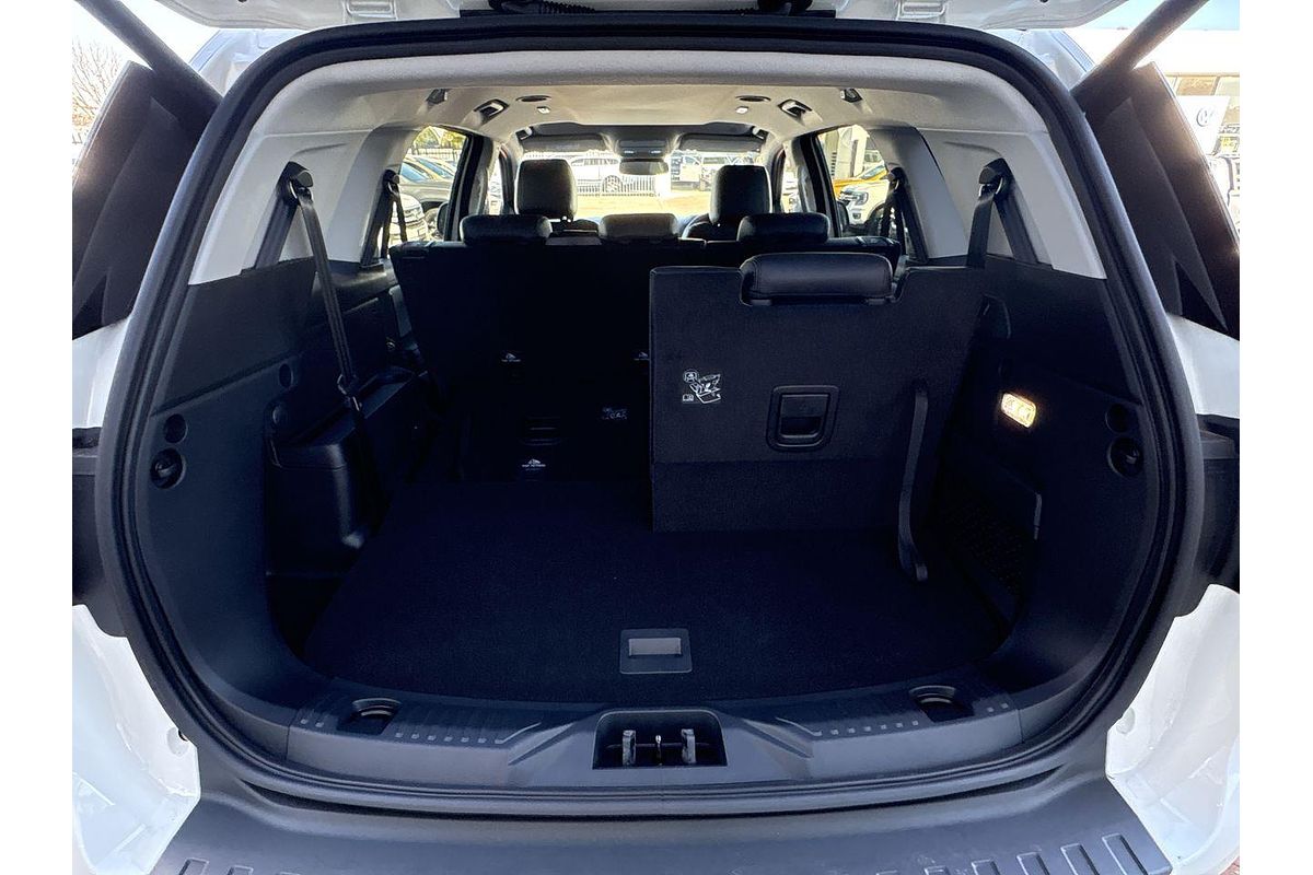 2025 Ford Everest Trend 2.0L