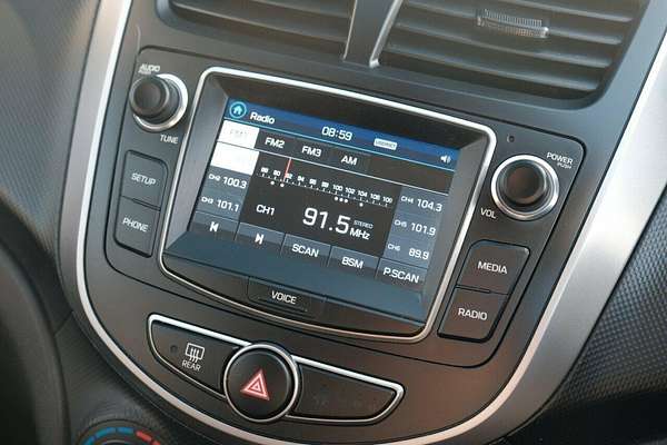 2017 Hyundai Accent Sport RB6