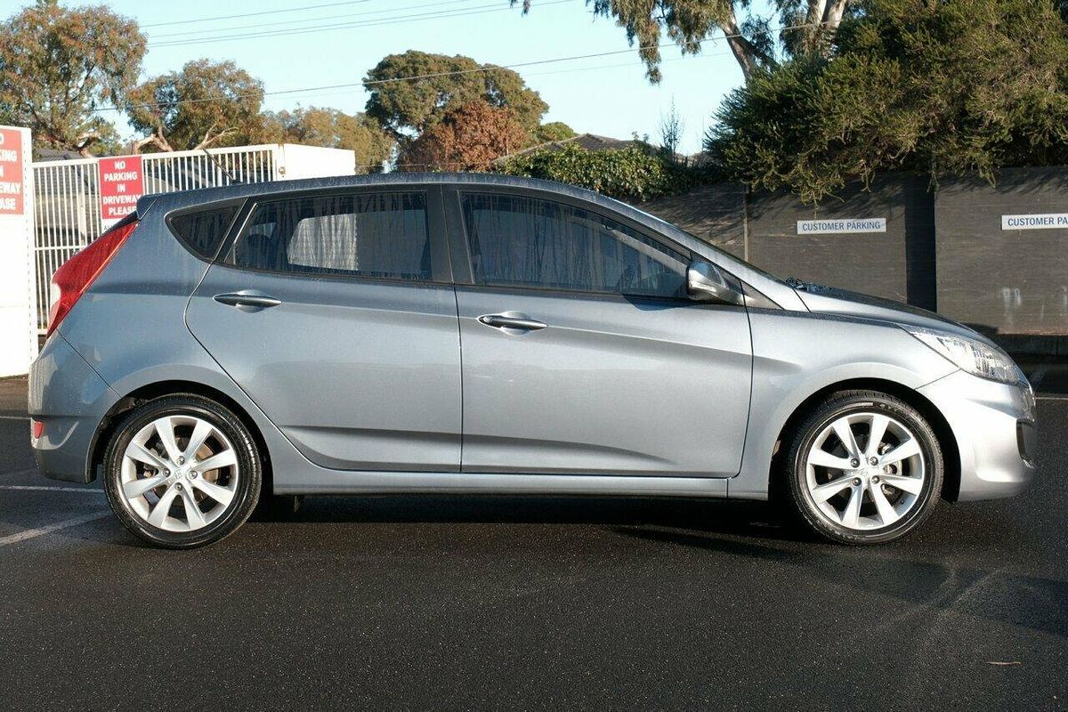 2017 Hyundai Accent Sport RB6