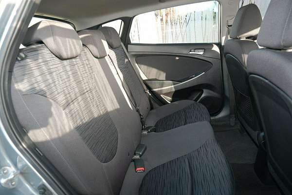 2017 Hyundai Accent Sport RB6