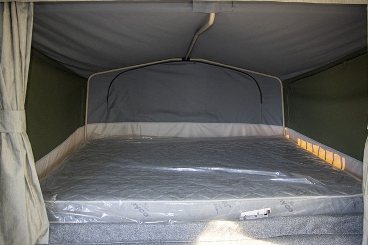2025 Jayco SWAN CAMPER OB.CP-MY25