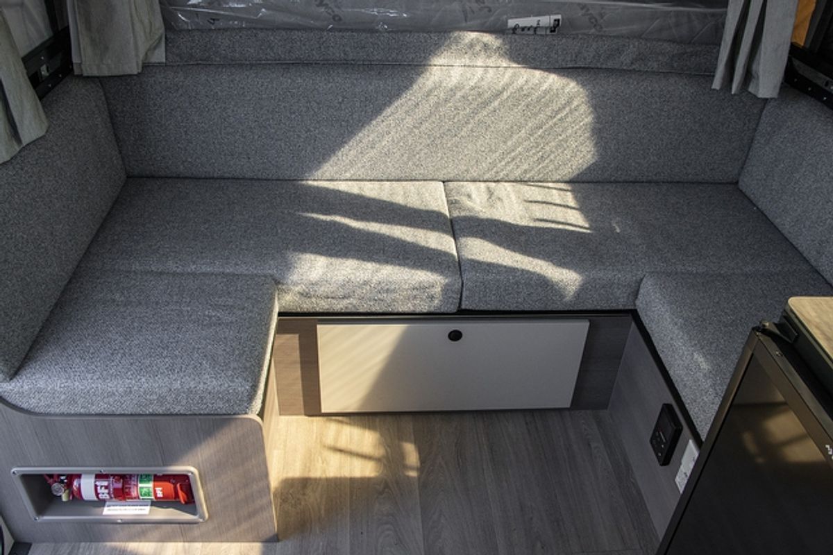 2025 Jayco SWAN CAMPER OB.CP-MY25