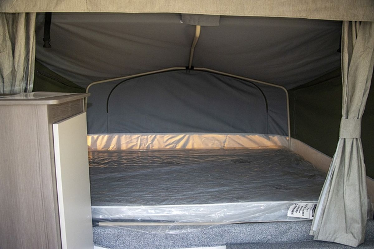 2025 Jayco SWAN CAMPER OB.CP-MY25