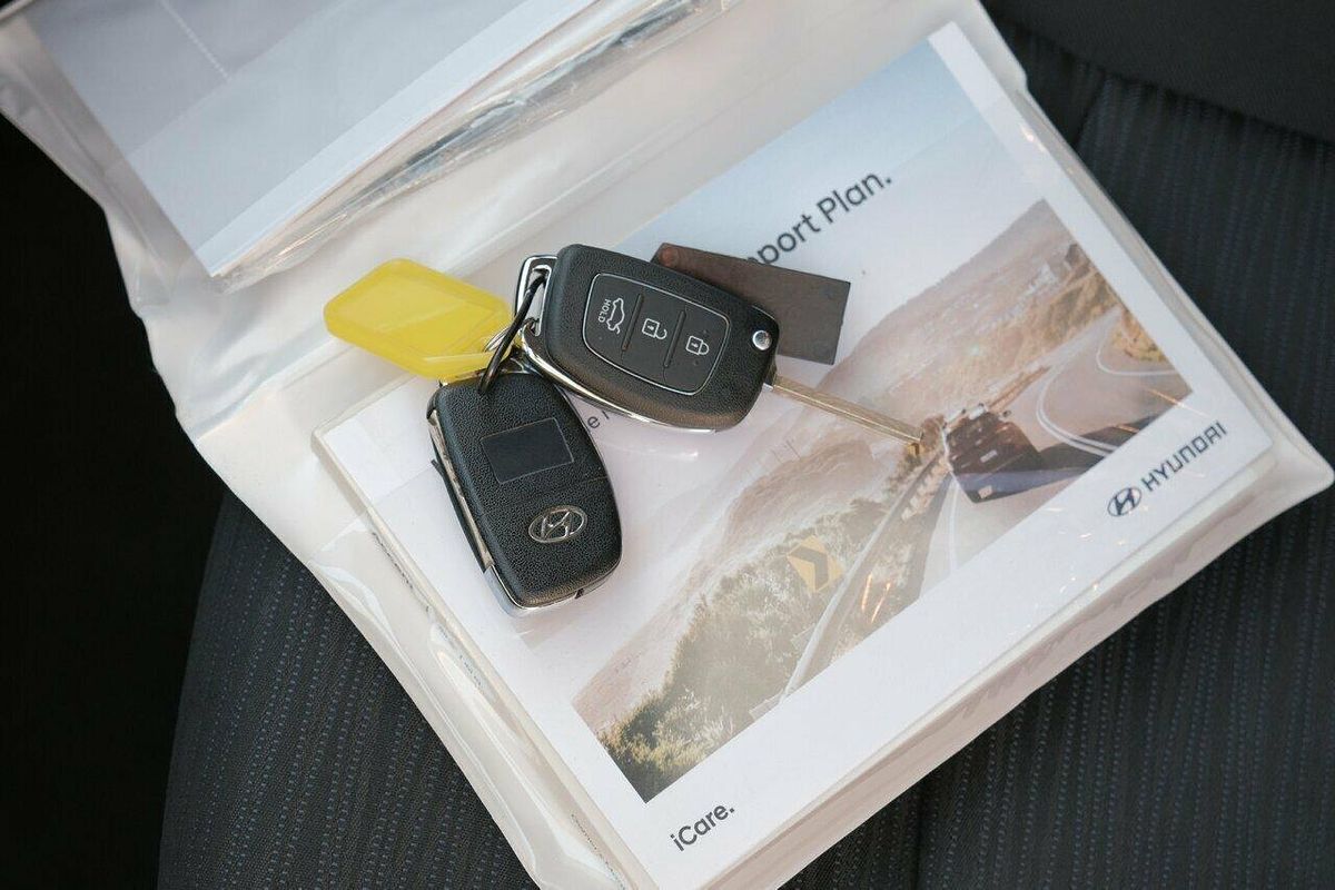 2017 Hyundai Accent Sport RB6