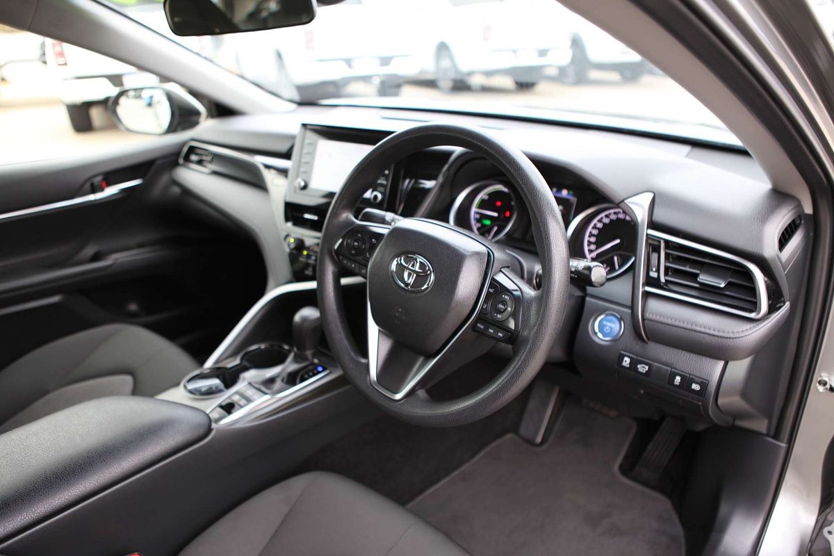 2024 Toyota Camry Ascent AXVH70R