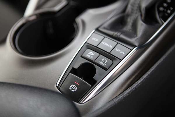 2024 Toyota Camry Ascent AXVH70R