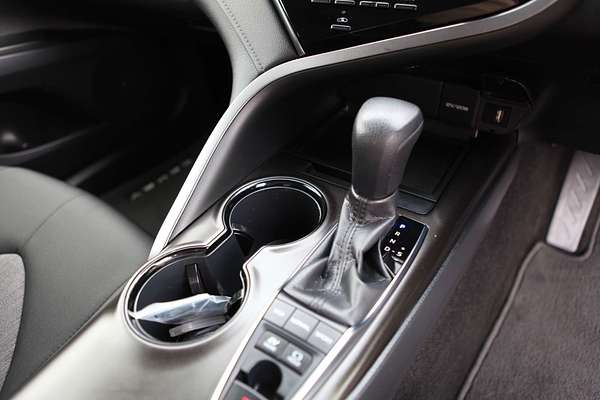 2024 Toyota Camry Ascent AXVH70R