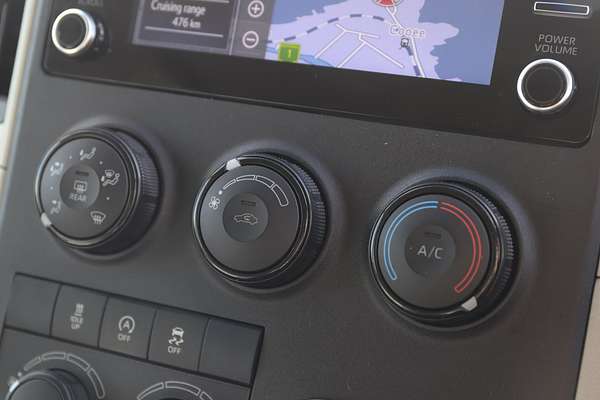 2019 Toyota Hiace Commuter GDH322R