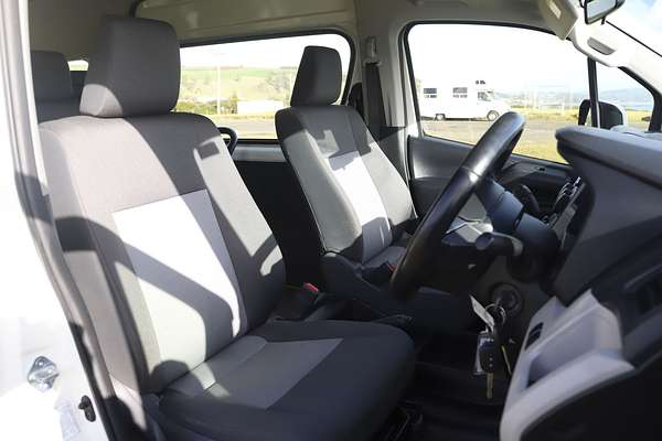 2019 Toyota Hiace Commuter GDH322R ELWB High Roof