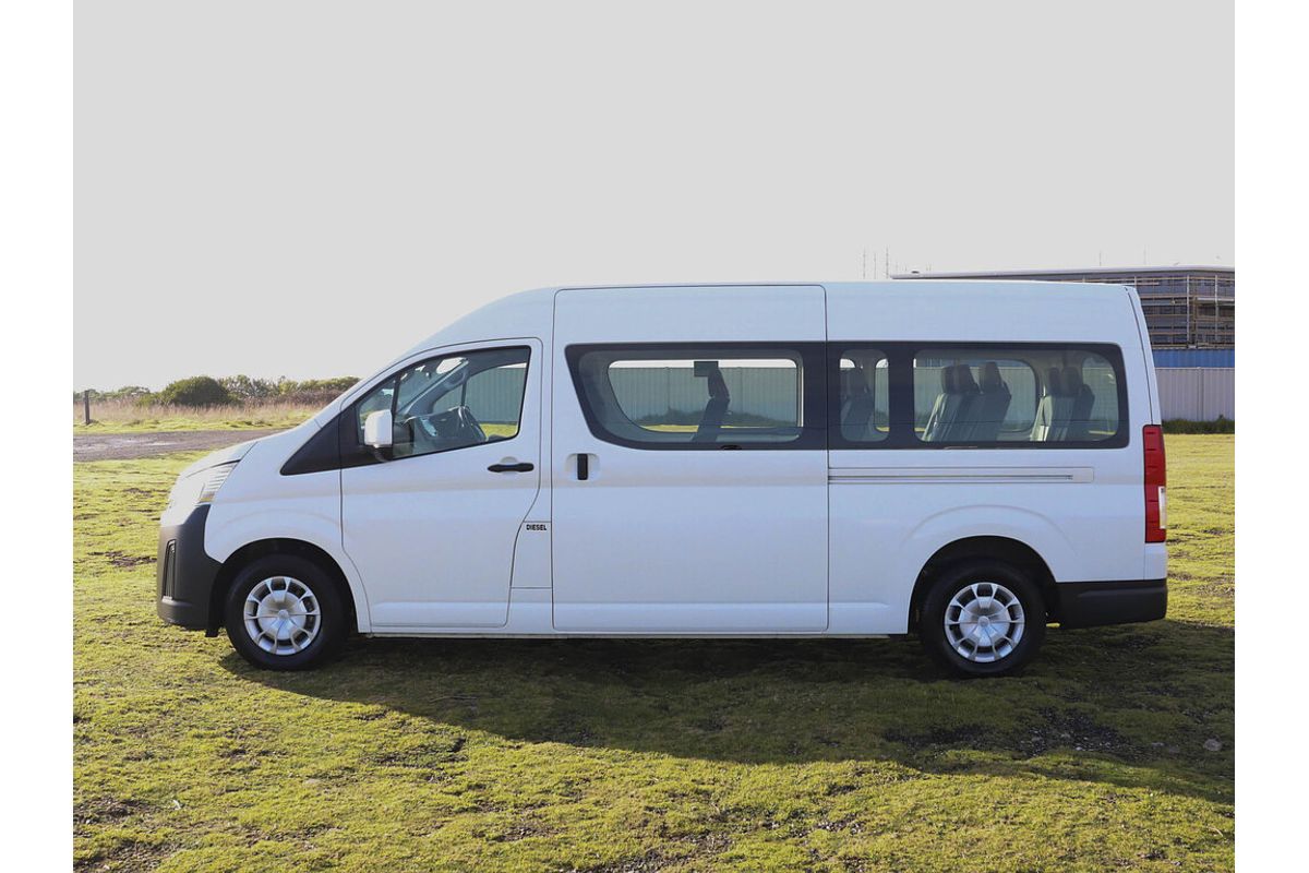 2019 Toyota Hiace Commuter GDH322R