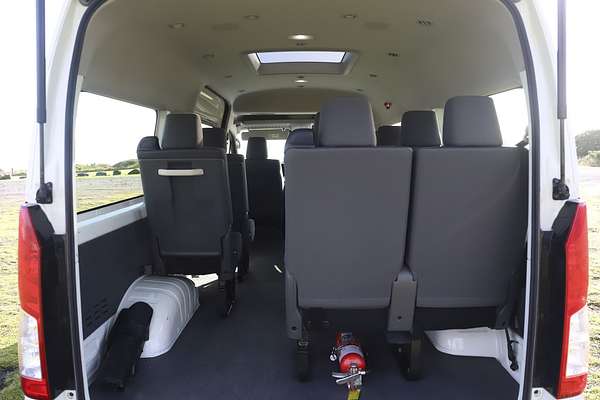 2019 Toyota Hiace Commuter GDH322R