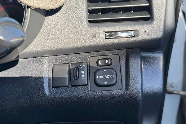 2013 Toyota Kluger Altitude GSU40R
