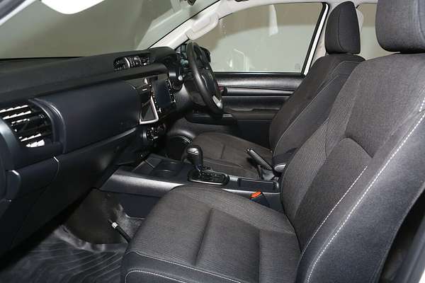 2023 Toyota Hilux SR GUN126R 4X4
