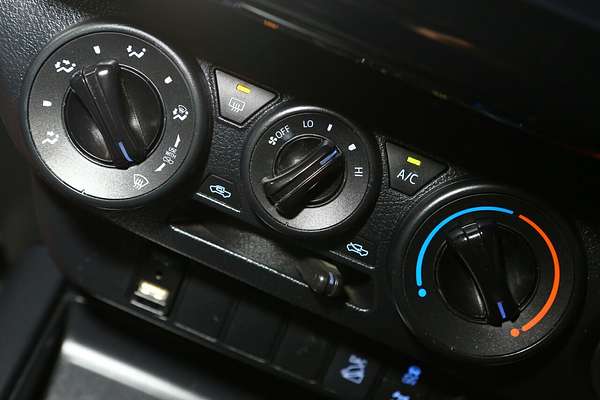 2023 Toyota Hilux SR GUN126R 4X4