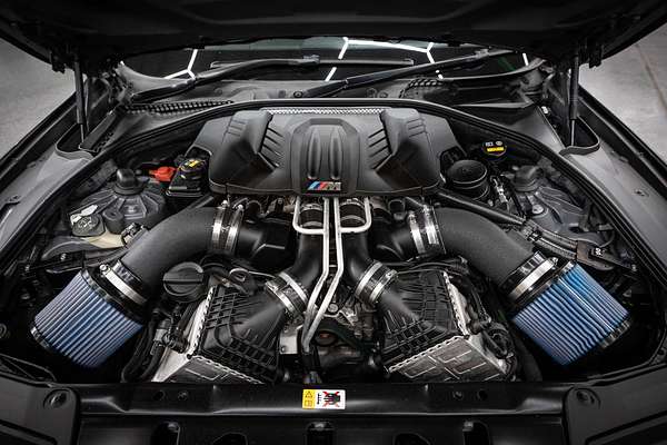 2016 BMW M5 Pure F10 LCI