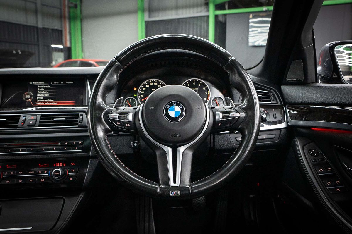 2016 BMW M5 Pure F10 LCI