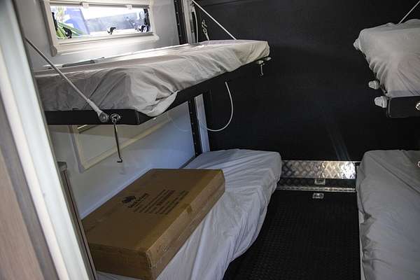 2024 Jayco BASE STATION CARAVAN 24.75-6.4T.BS-MY24