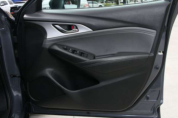 2022 Mazda CX-3 sTouring DK