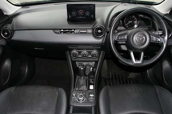 2022 Mazda CX-3 sTouring DK