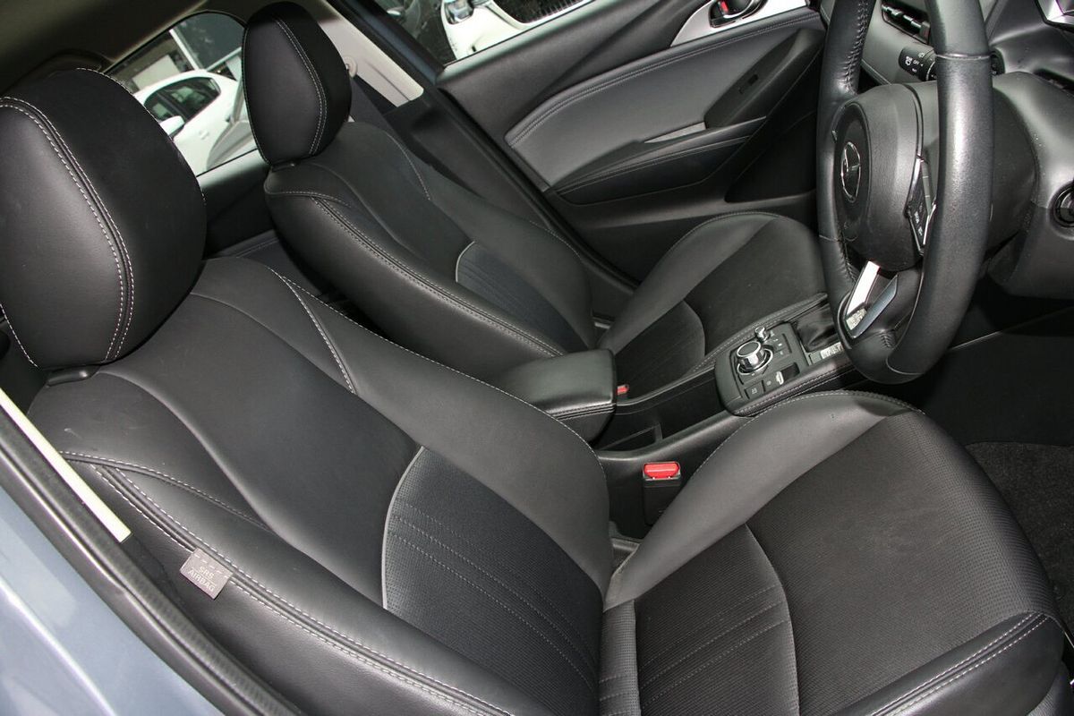 2022 Mazda CX-3 sTouring DK