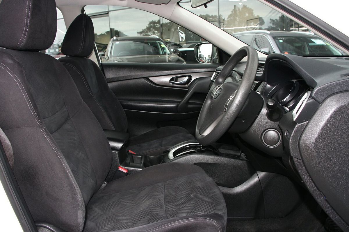 2014 Nissan X-TRAIL ST T32