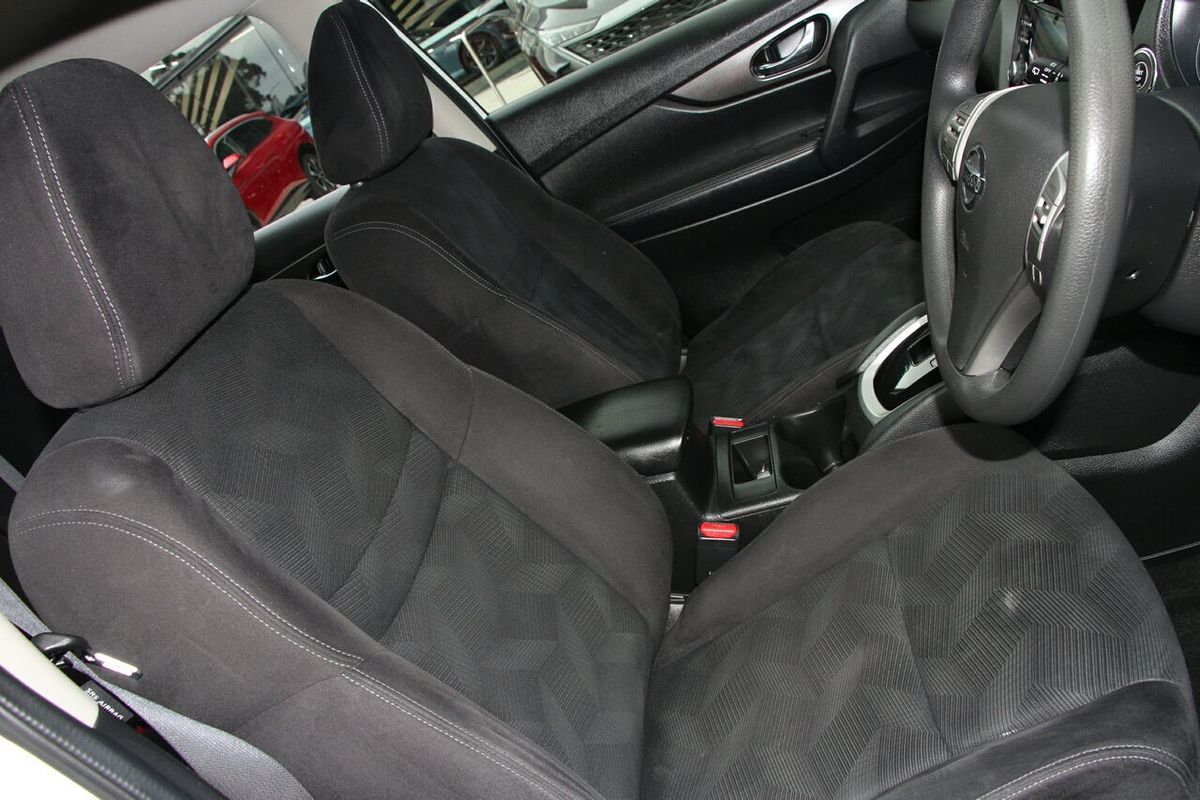 2014 Nissan X-TRAIL ST T32