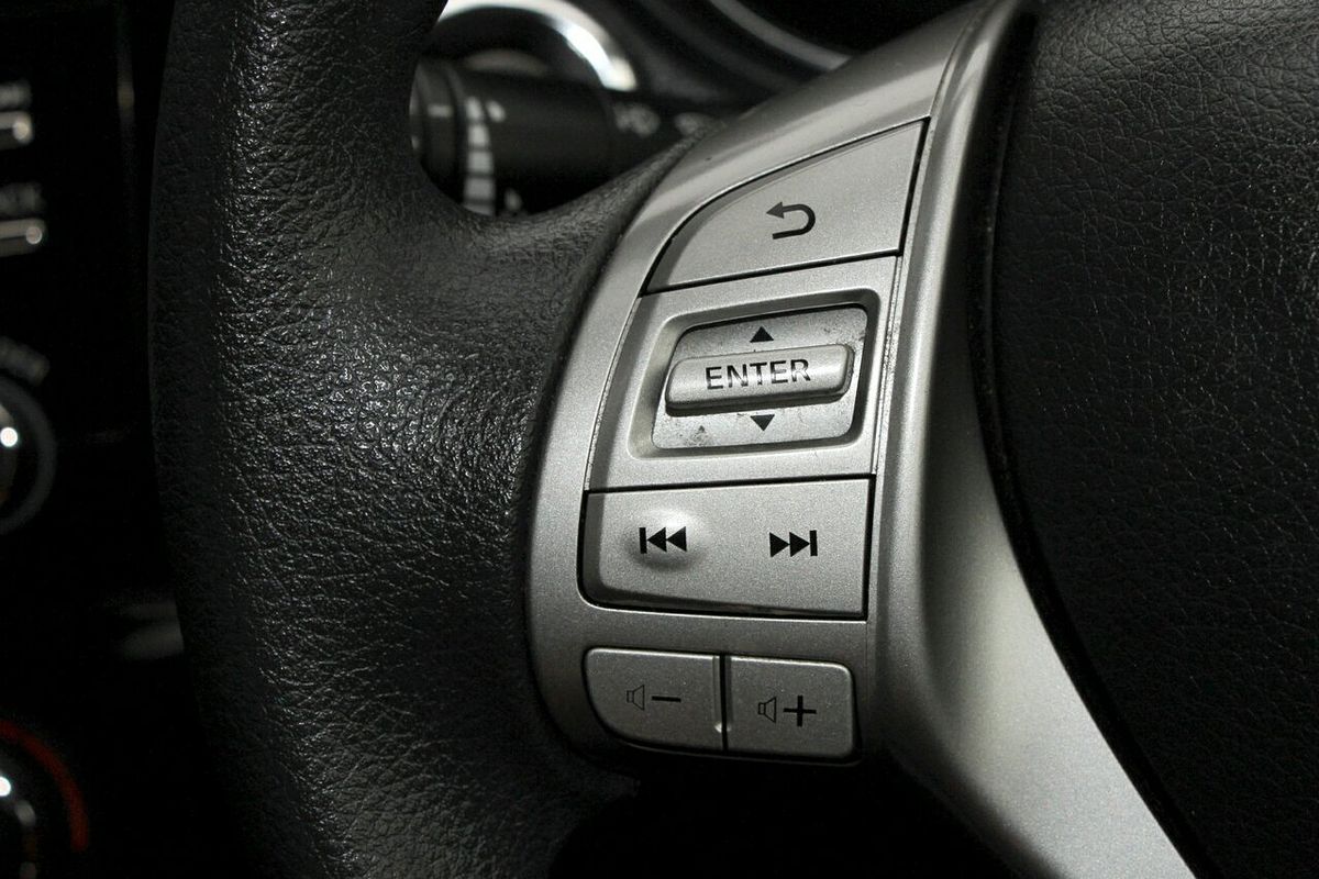 2014 Nissan X-TRAIL ST T32