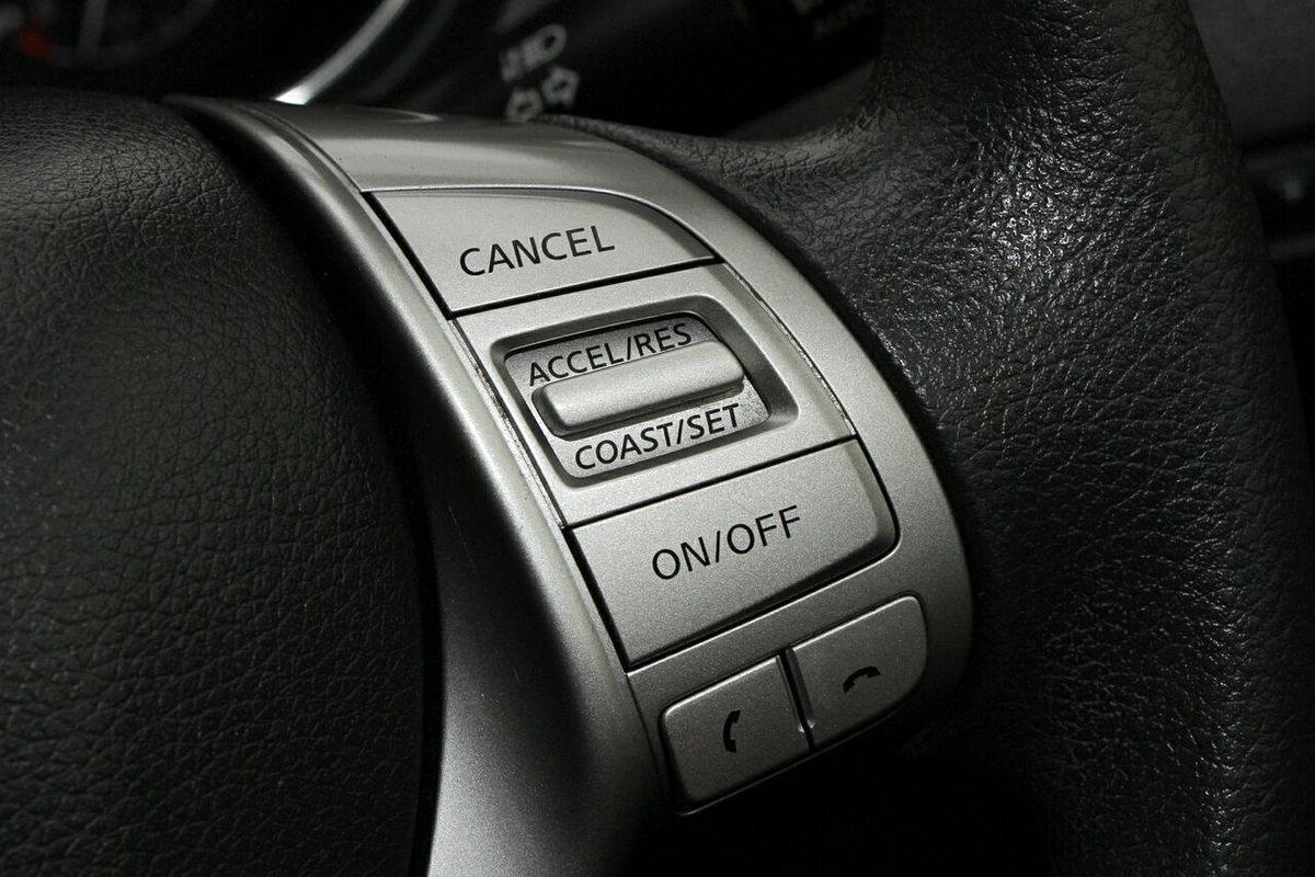 2014 Nissan X-TRAIL ST T32