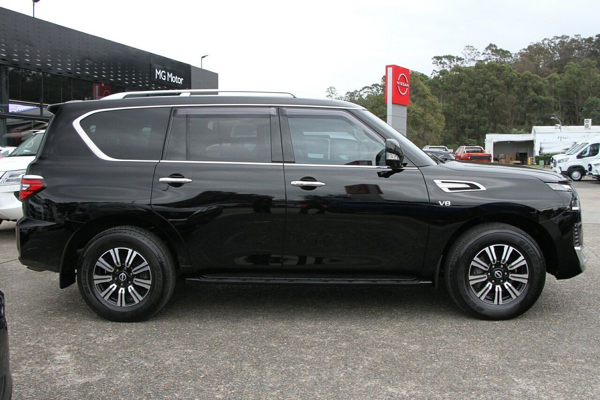 2022 Nissan Patrol Ti-L Y62