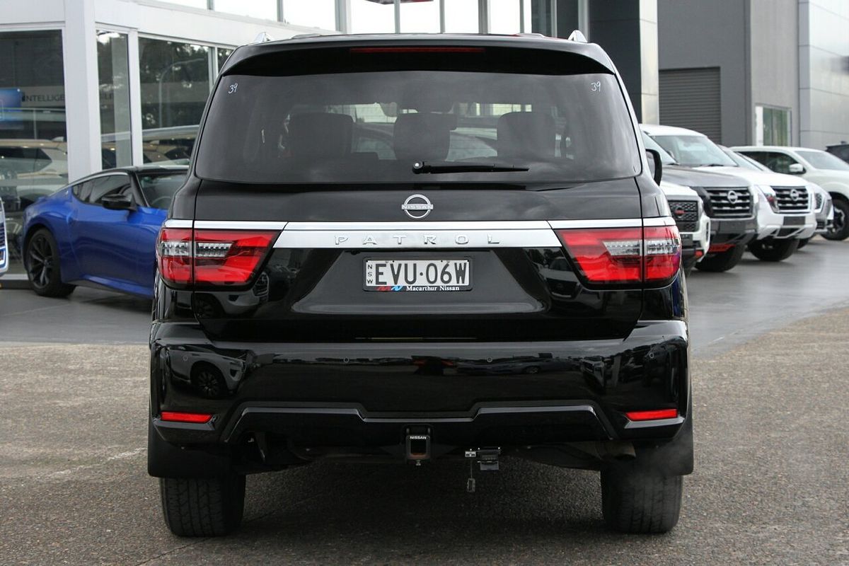2022 Nissan Patrol Ti-L Y62