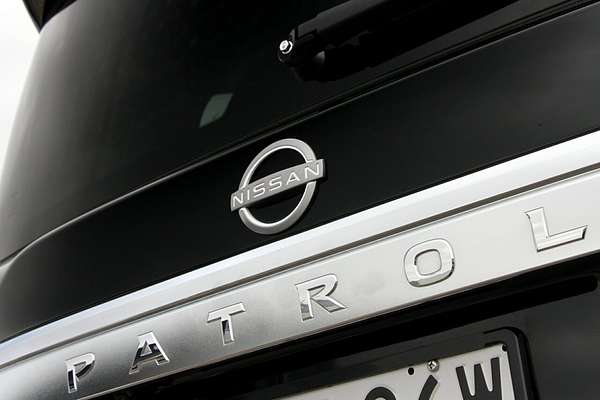 2022 Nissan Patrol Ti-L Y62