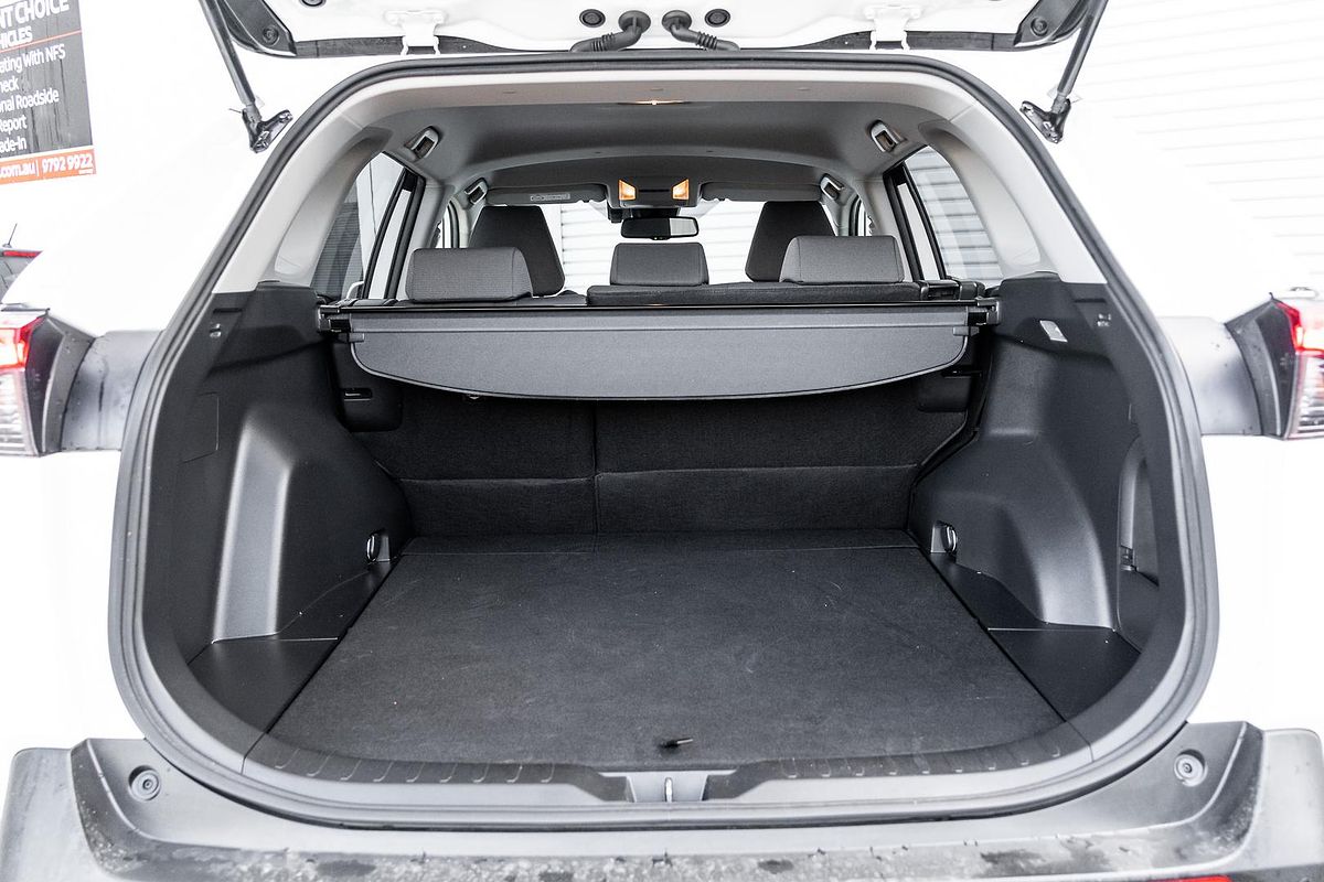 2021 Toyota RAV4 GXL AXAH54R