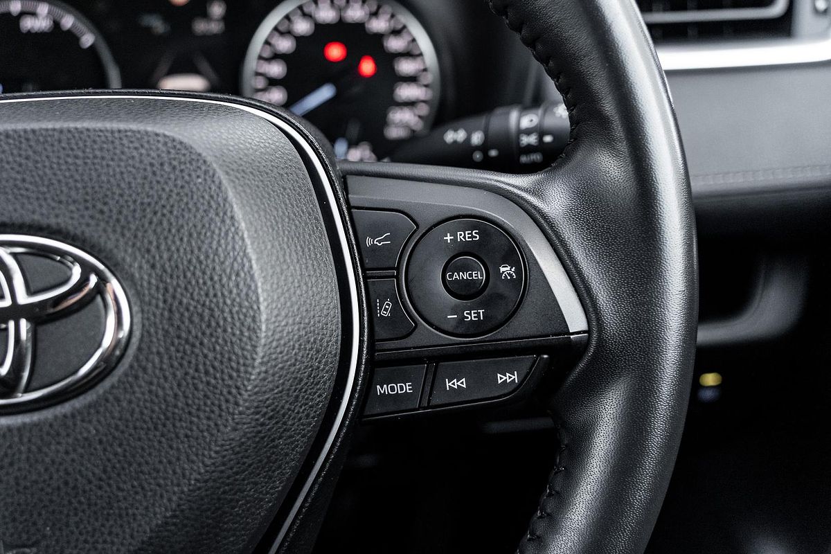 2021 Toyota RAV4 GXL AXAH54R