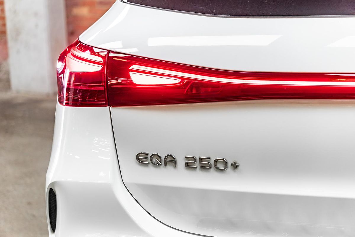 2024 Mercedes-Benz EQA EQA250+ H243