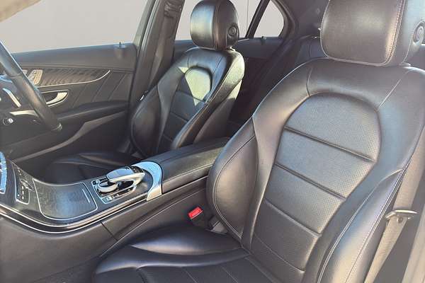 2016 Mercedes-Benz 250 AMG LINE
